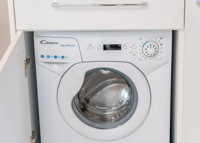 Mary's & * Sami (Kefalonia)